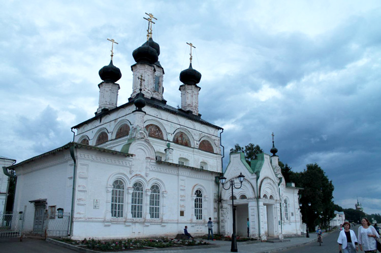 Храм прокопия праведного. Собор Прокопия праведного Великий Устюг. Великий Устюг город 40 церквей. Собор Прокопия праведного Великий Устюг внутри. Собор Прокопия праведного камень.