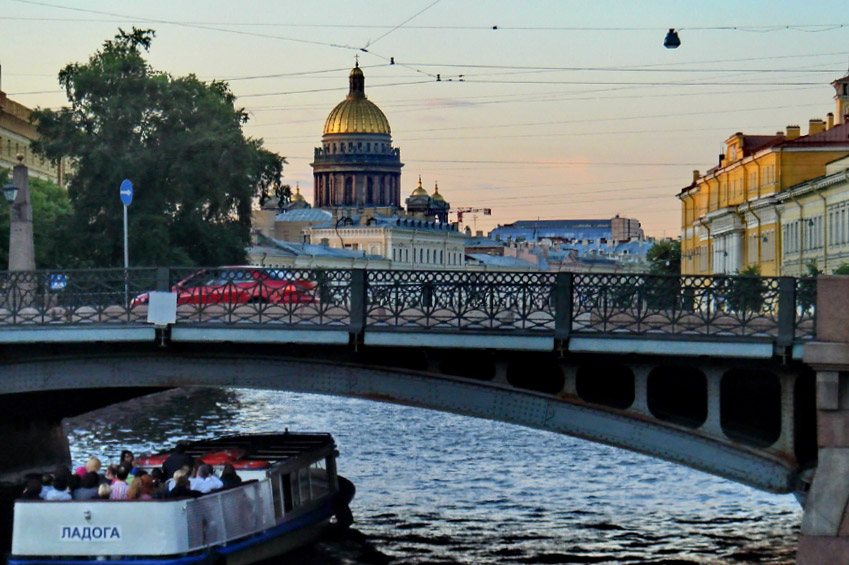 Романтические места Петербурга: Поцелуев мост